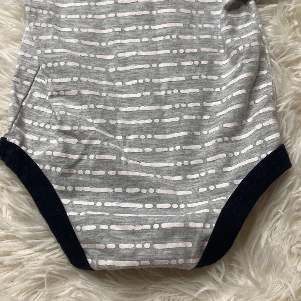 7 For All Mankind Gray & Blue Onesie Size 3-6 Months Excellent Condition